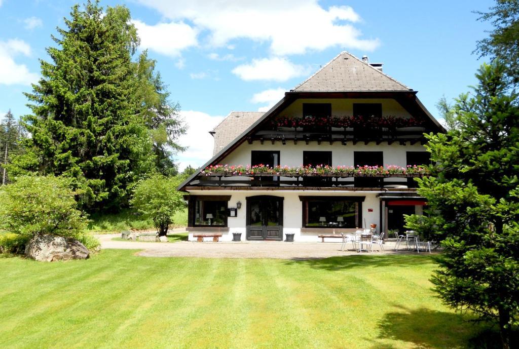 Gaestehaus Behabuehl Feldberg  Εξωτερικό φωτογραφία
